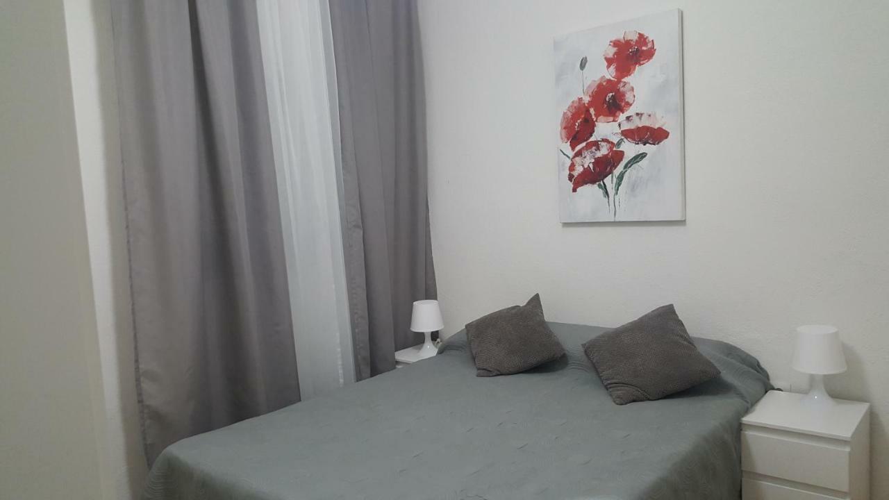Pension Yna Holiday Málaga Exterior foto