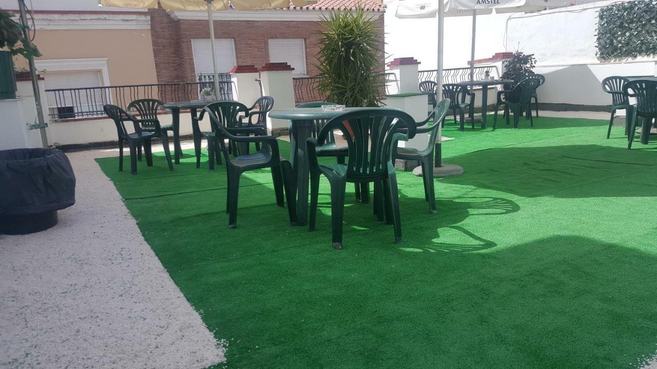 Pension Yna Holiday Málaga Exterior foto
